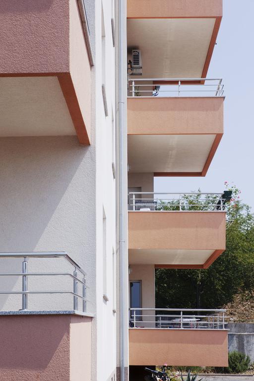 דירות רייקה Peachy House חדר תמונה